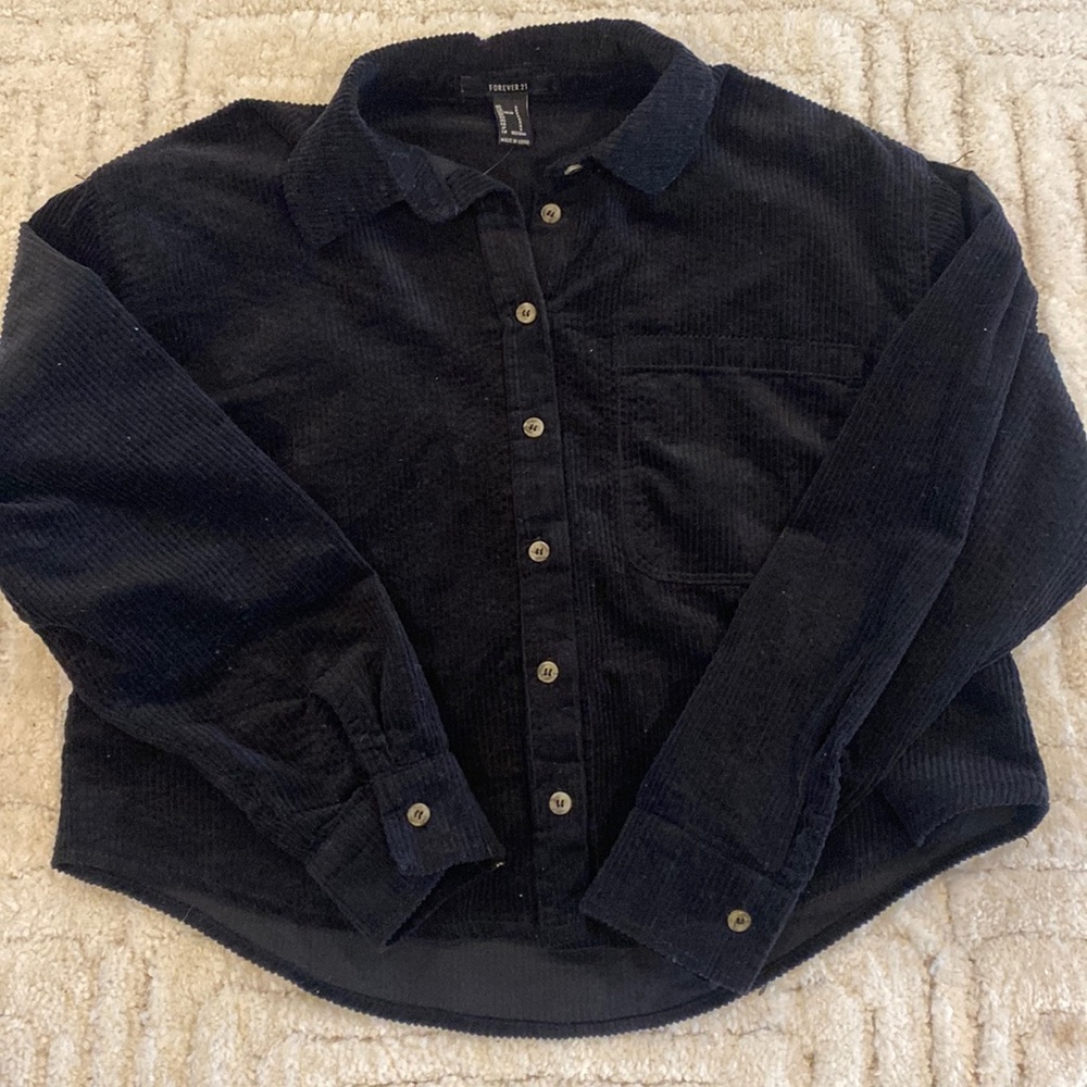 NWT❣️Cropped Black corduroy Shacket